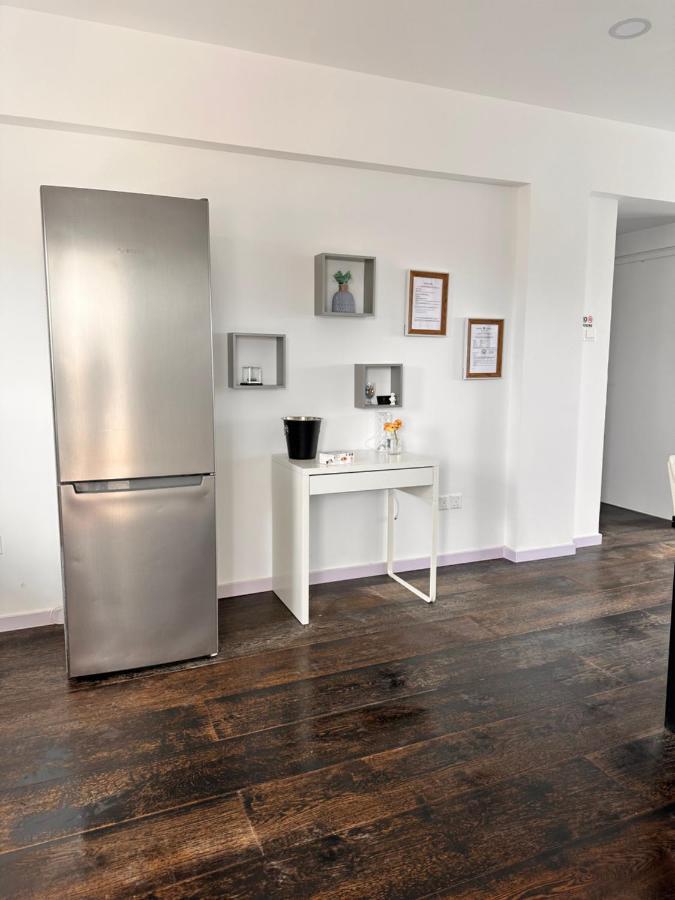 Aphrodites Suite Пафос Экстерьер фото